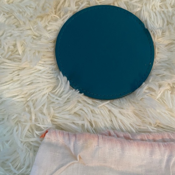 Magnetic coach coasters - Picture 11 of 14